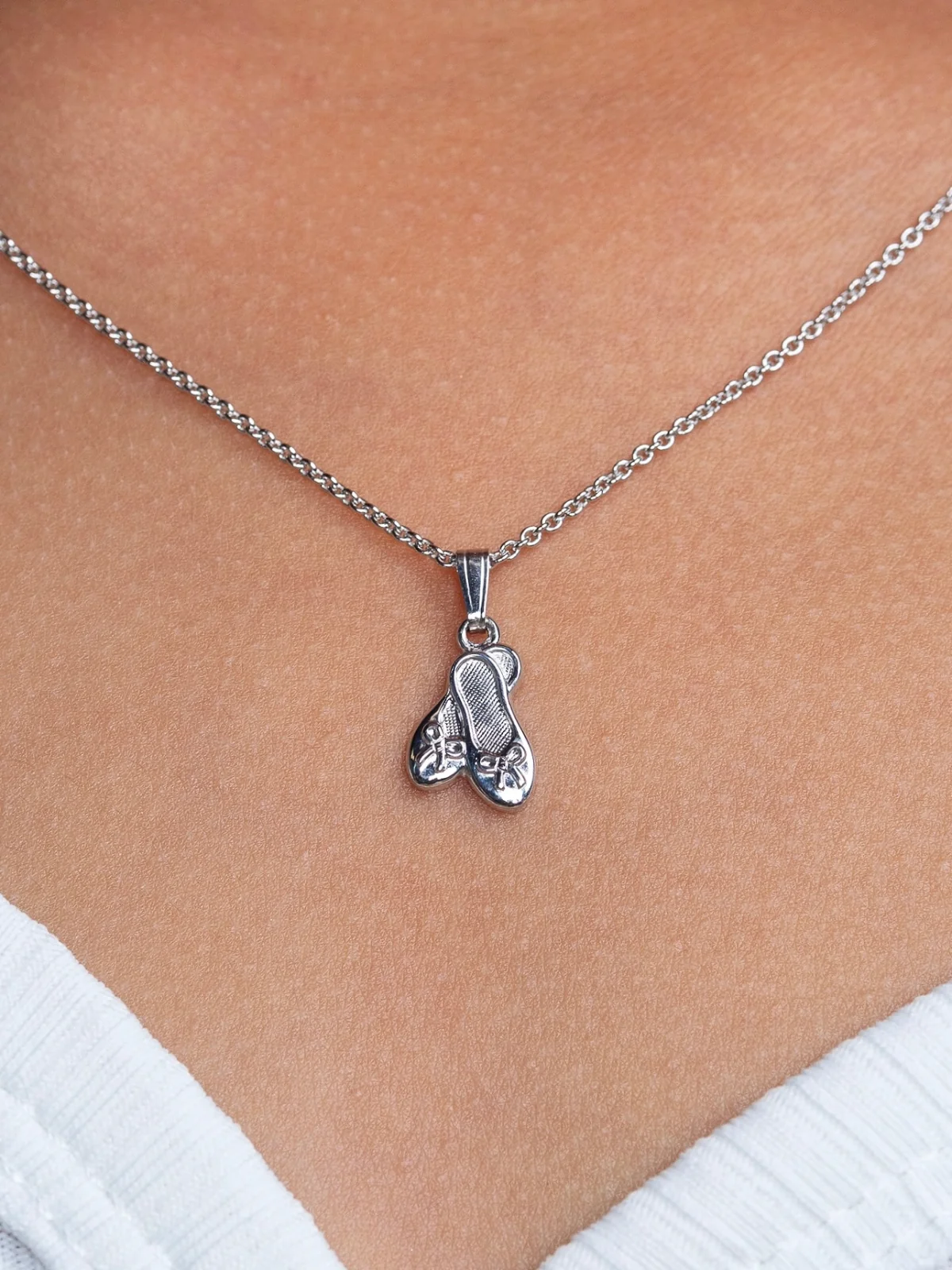 Girls Premium Sterling Silver Ballet Slippers Pendant Necklace - Image 2