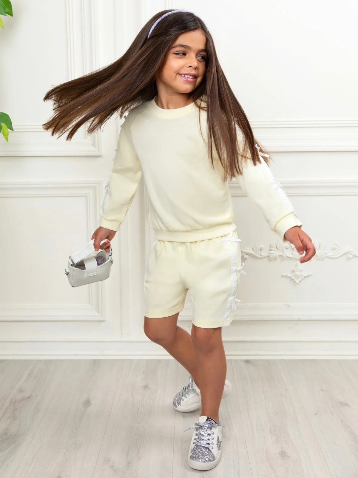 Lace Bow Cotton Sweatshirt and Short Set - Image 3