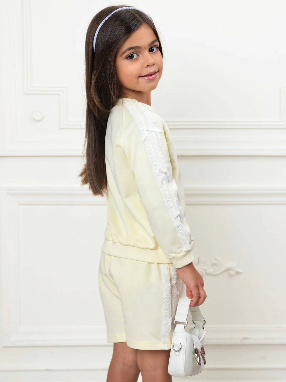 Lace Bow Cotton Sweatshirt and Short Set - Image 9